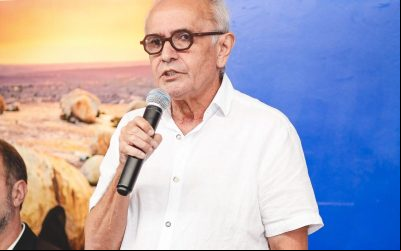 Cícero tenta antecipar volta ao Brasil após conflito em Israel; Hugo aciona Itamaraty
